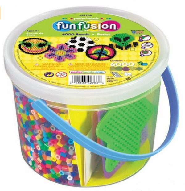 아마존 Perler Beads 6,000 Count Bucket-Multi Mix.JPG