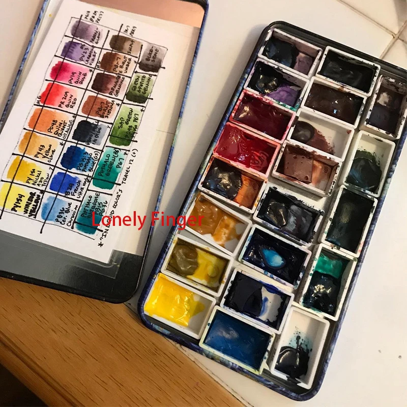 플라스틱 빈 수채화 페인트 팬, 흰색 및 투명 색상, 전체 팬 정장, DIY 금속 수채화 주석 상자, 팩 당 24 개, 3.2ML