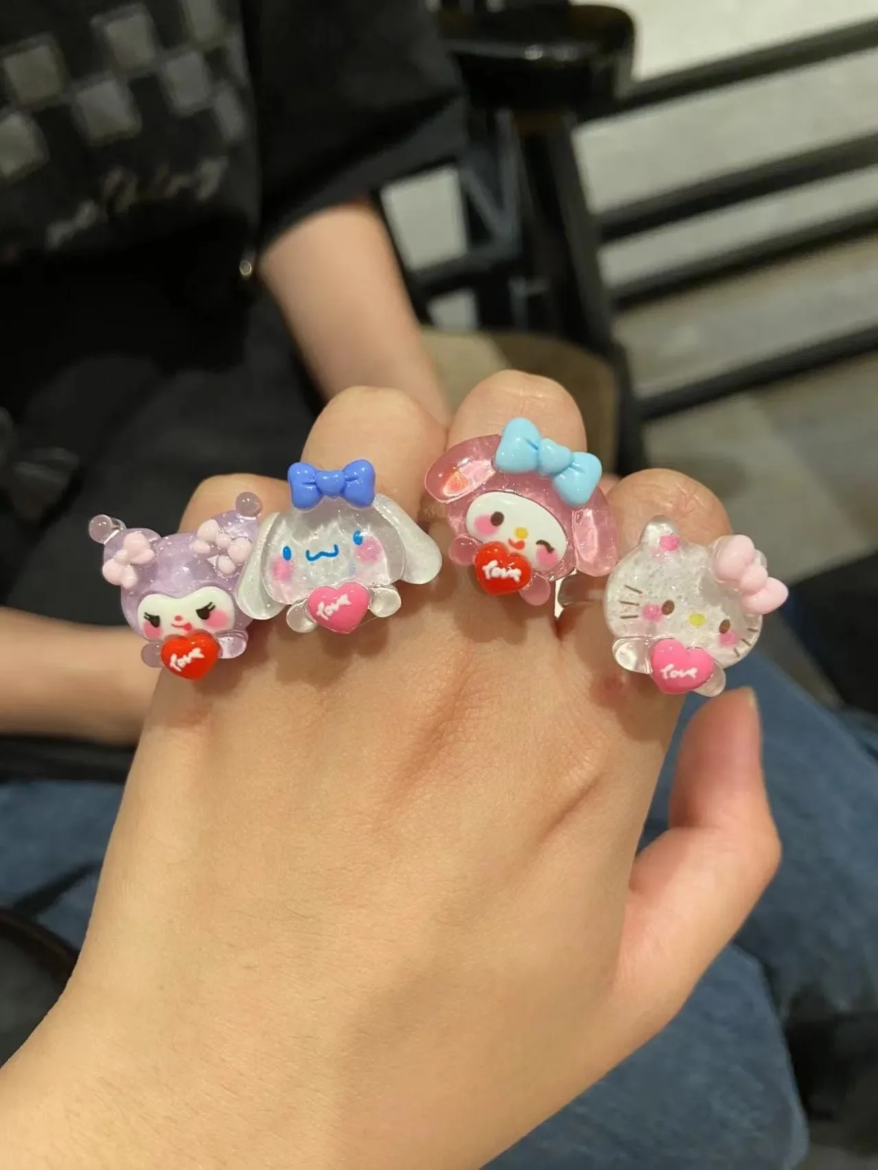 산리오 반지, 귀여운 애니메이션 헬로 키티, 마이 멜로디, 시나모롤, 쿠로미 소녀, 절묘한 액세서리, 하트 사랑 선물