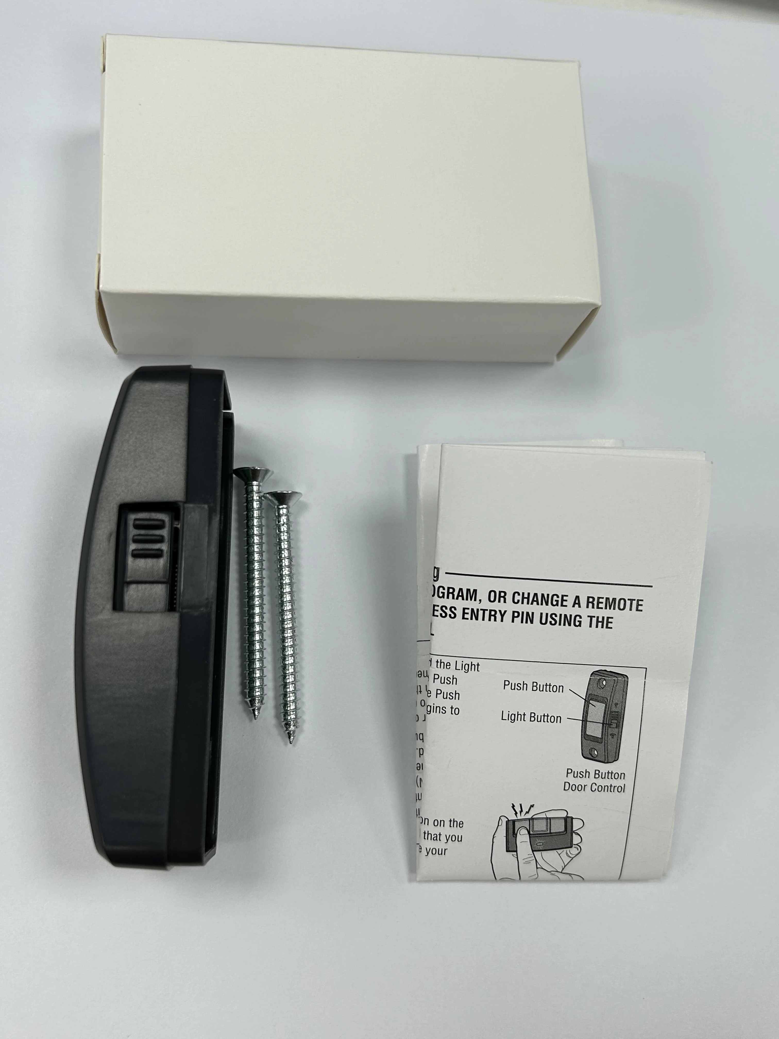 Lift master 883LM 벽걸이 유선 푸시 차고 문 오프너 및 초인종 버튼, 조명 버튼 포함