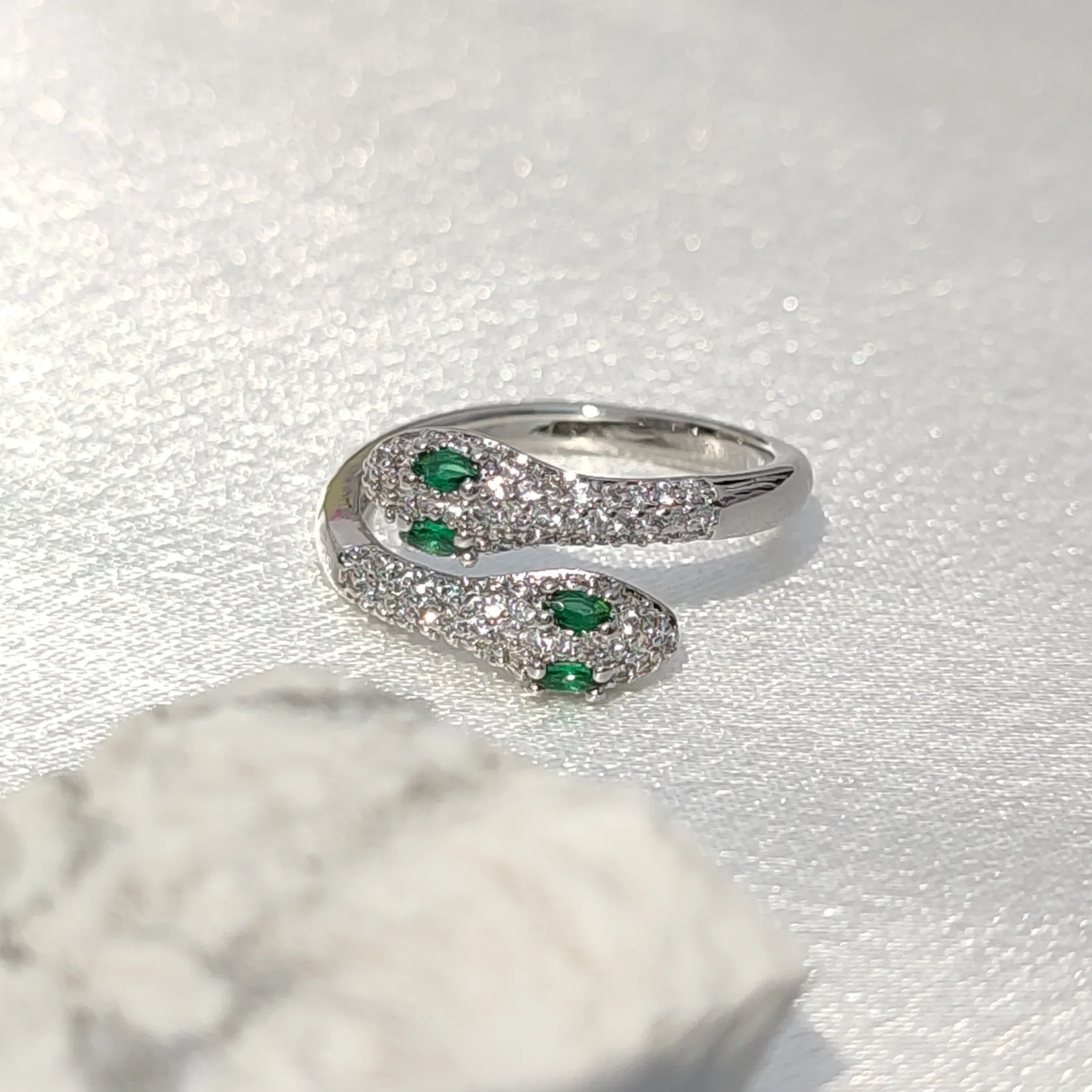 여성용 스털링 실버 뱀 지르콘 반지, 웨딩 럭셔리 주얼리, 도매 직송, 925 title=여성용 스털링 실버 뱀 지르콘 반지, 웨딩 럭셔리 주얼리, 도매 직송, 925