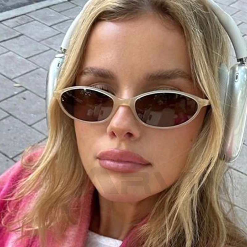 2024 여성용 레오파드 브라운 선글라스 패션 브랜드 소형 프레임 선글라스 숙녀 레트로 타원형 안경 그늘 Oculus De Sol