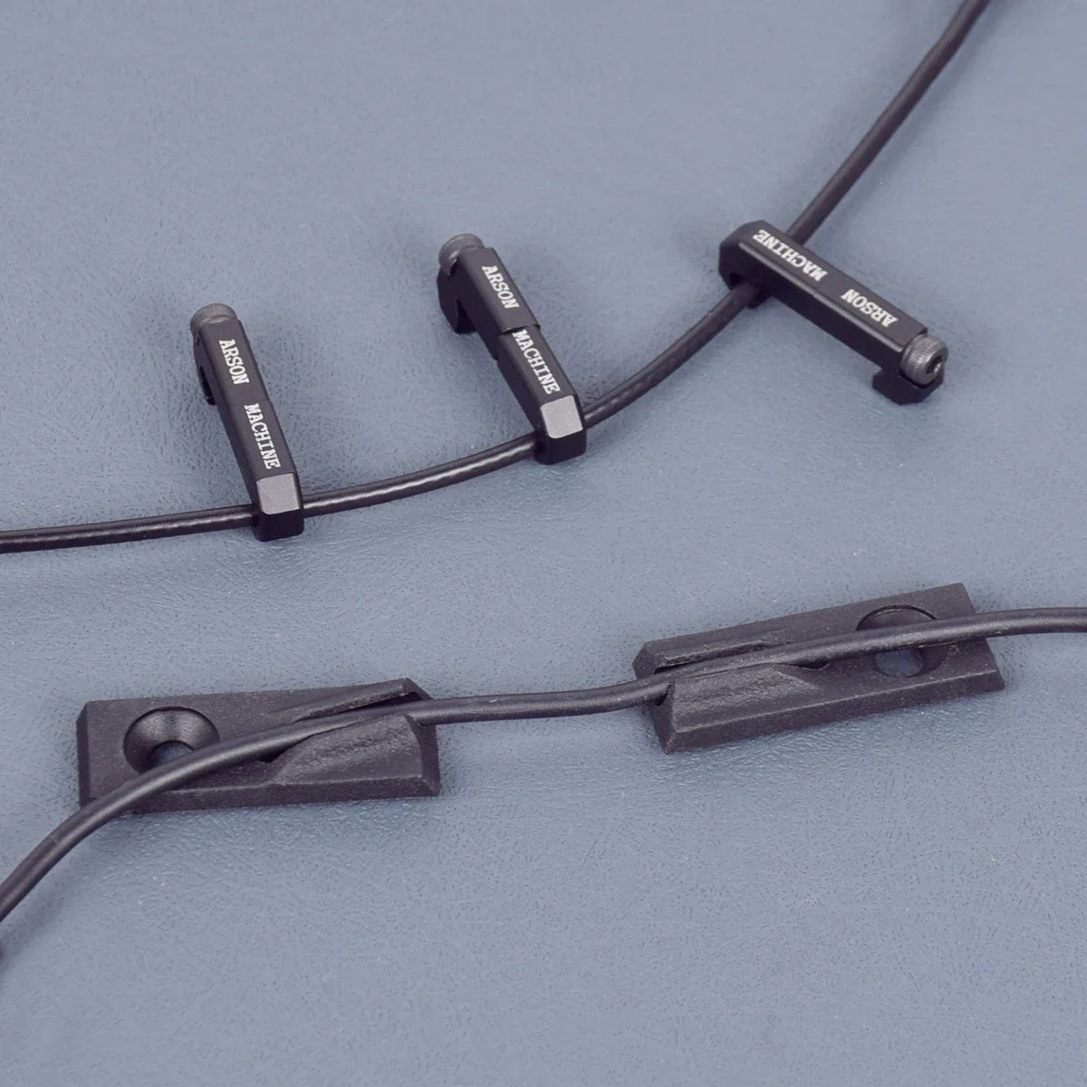 새로운 알루미늄 3PCS M-LOK 스위치 케이블 클립 와이어 가이드 시스템 M300 M600 PEQ 무기 라이트 케이블 관리 Picatinny Rail