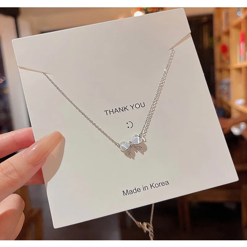 가볍고 고급스러운 오팔 활 목걸이 여성 기능 세련되고 다재다능한 기질 작고 신선한 티타늄 강철 체인