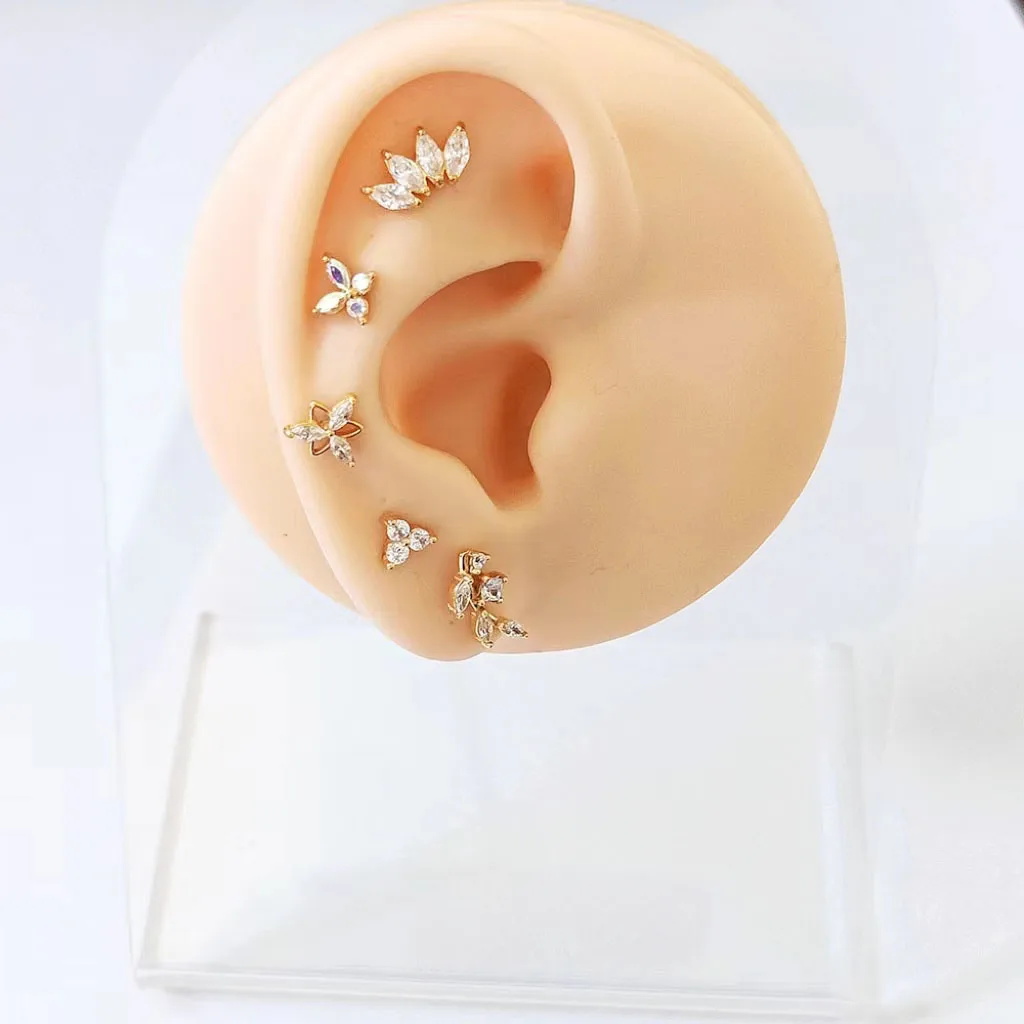 ASTM F136 G23 티타늄 플라워 문 나비 나사없는 피어싱 라이트닝 핀 푸시 인 립 스터드 Daith Conch 귀걸이 16G 18G 20G