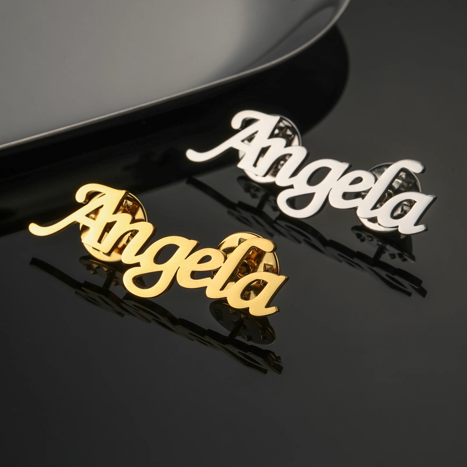 Sipuris 여성을위한 맞춤 이름 브로치 남성 스테인레스 스틸 유행 핀 배지 명찰 브로치 쥬얼리 결혼식 선물