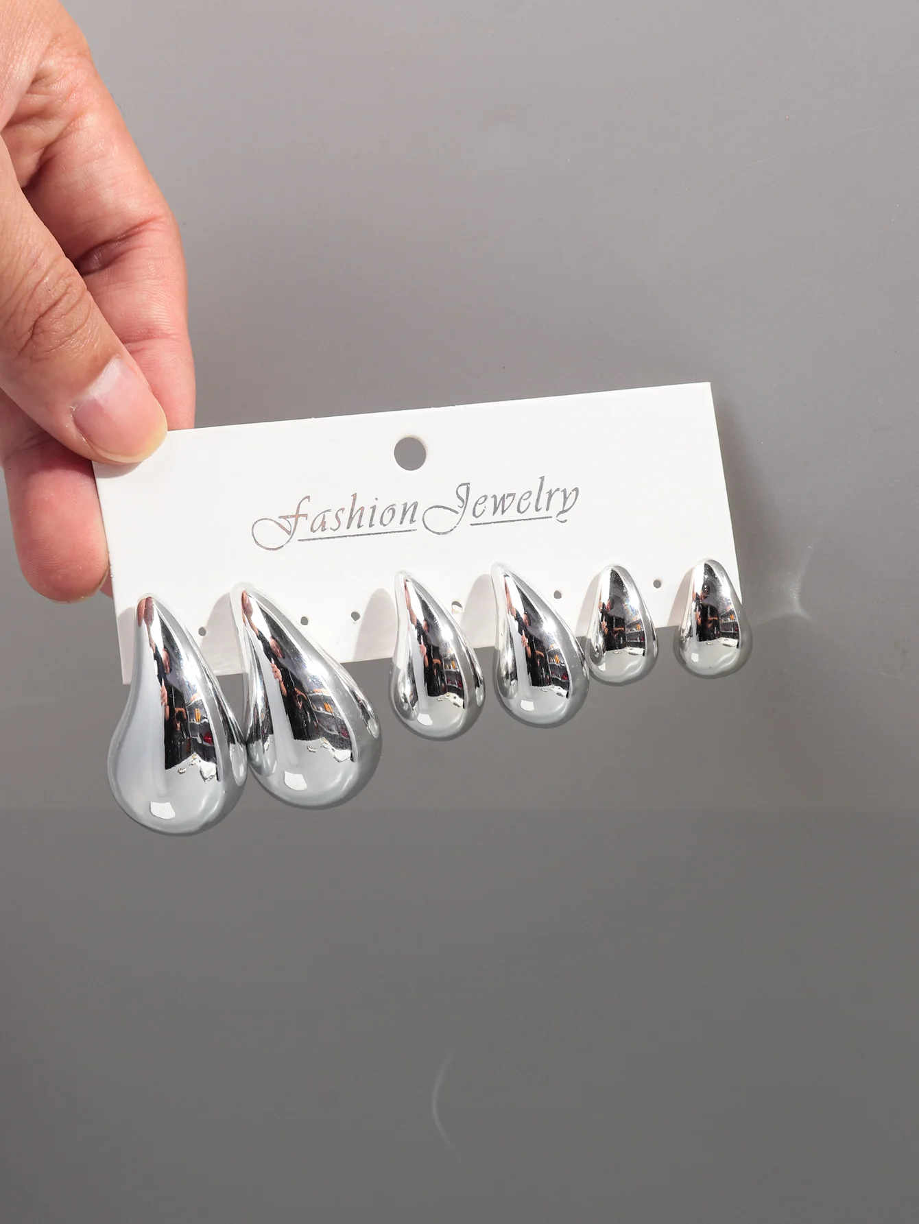 3 쌍 트렌디 한 아크릴 골드 컬러 Chunky Waterdrop Dupes 드롭 귀걸이 여성을위한 성격 광택 눈물 귀걸이 쥬얼리