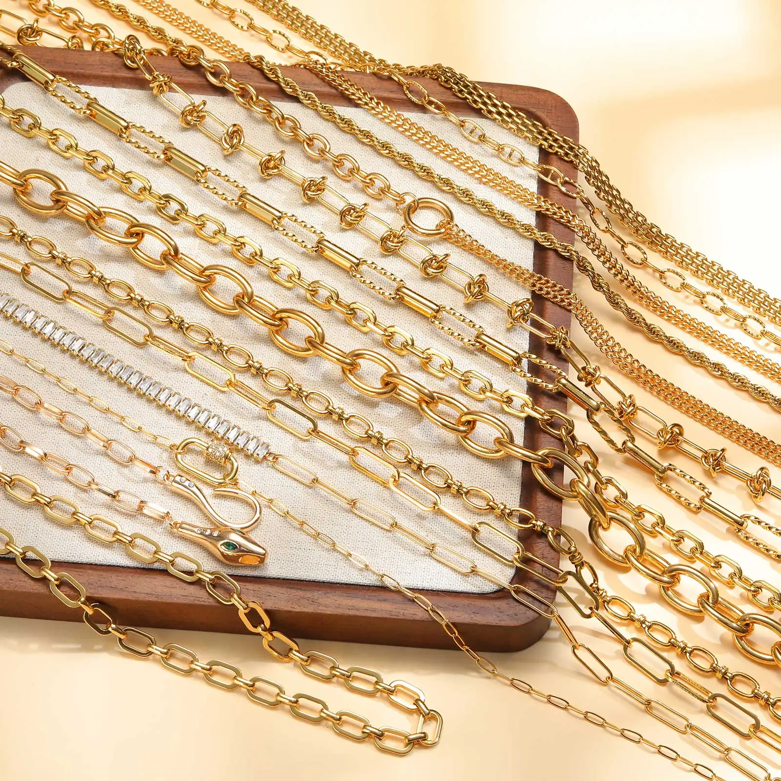 여성을위한 Chunky 골드 도금 링크 목걸이, 스테인레스 스틸 타원형 두꺼운 체인 초커 미니멀리스트 쥬얼리