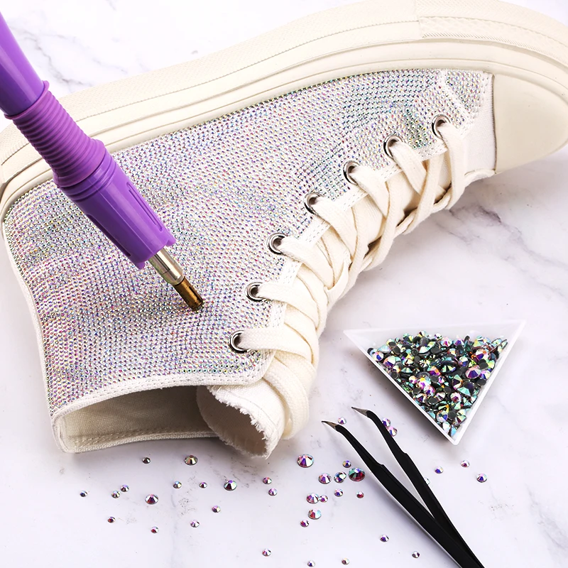 핫픽스 라인 석 크리스탈 클리어 AB 플랫 백 아이언 Strass Stones 핫 픽스 라인 석 바느질 장식 의류 비즈