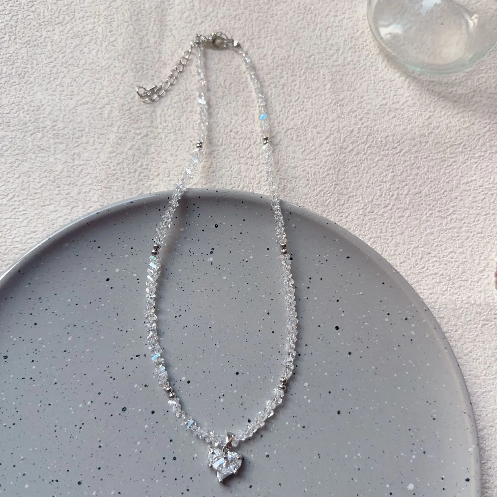 여성을위한 빈티지 지르콘 크리스탈 하트 펜던트 기하학 바로크 투명 크리스탈 체인 목걸이 초커 파티 쥬얼리 N478