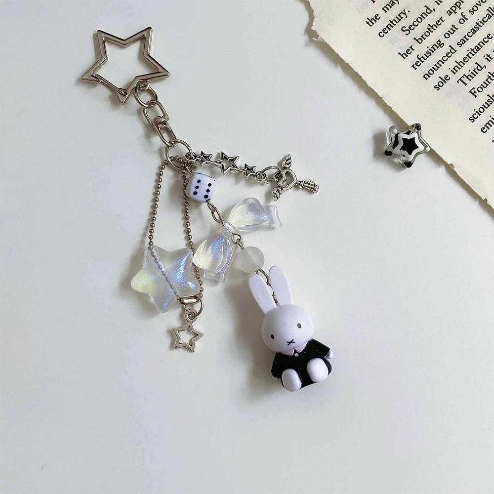 Kawaii Miffy 만화 아트 레트로 키 체인 Kawaii 가방 펜던트 Y2K 스파이스 소녀 스타일 펑크 스타일 크리스마스 선물 장난감 소녀 소년 title=Kawaii Miffy 만화 아트 레트로 키 체인 Kawaii 가방 펜던트 Y2K 스파이스 소녀 스타일 펑크 스타일 크리스마스 선물 장난감 소녀 소년 