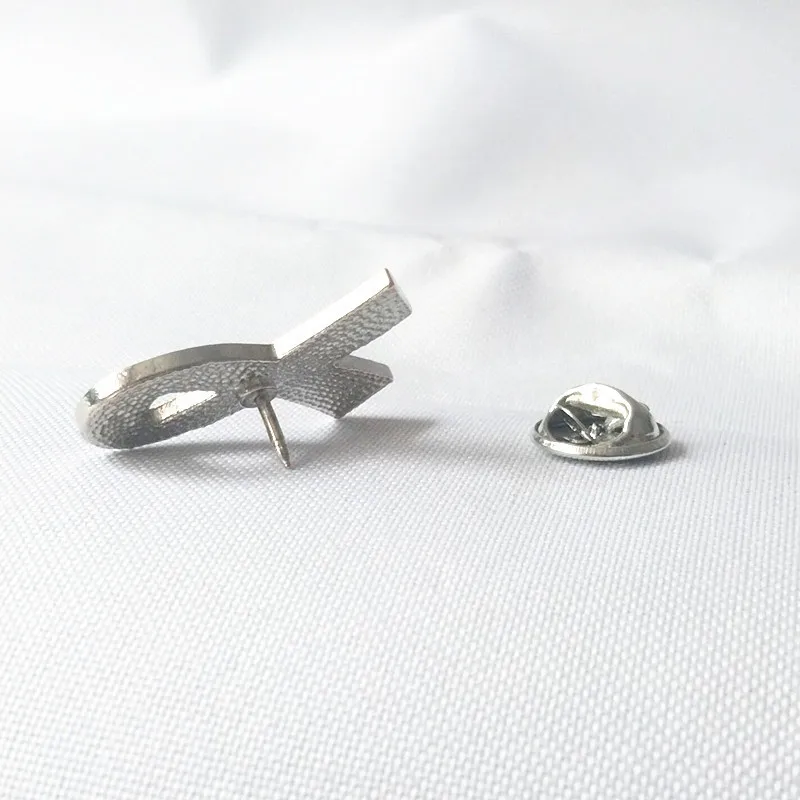 10/20/50pcs 노란색 리본 핀 안티 폭력 브로치 패션 스웨터 배낭 쥬얼리 액세서리