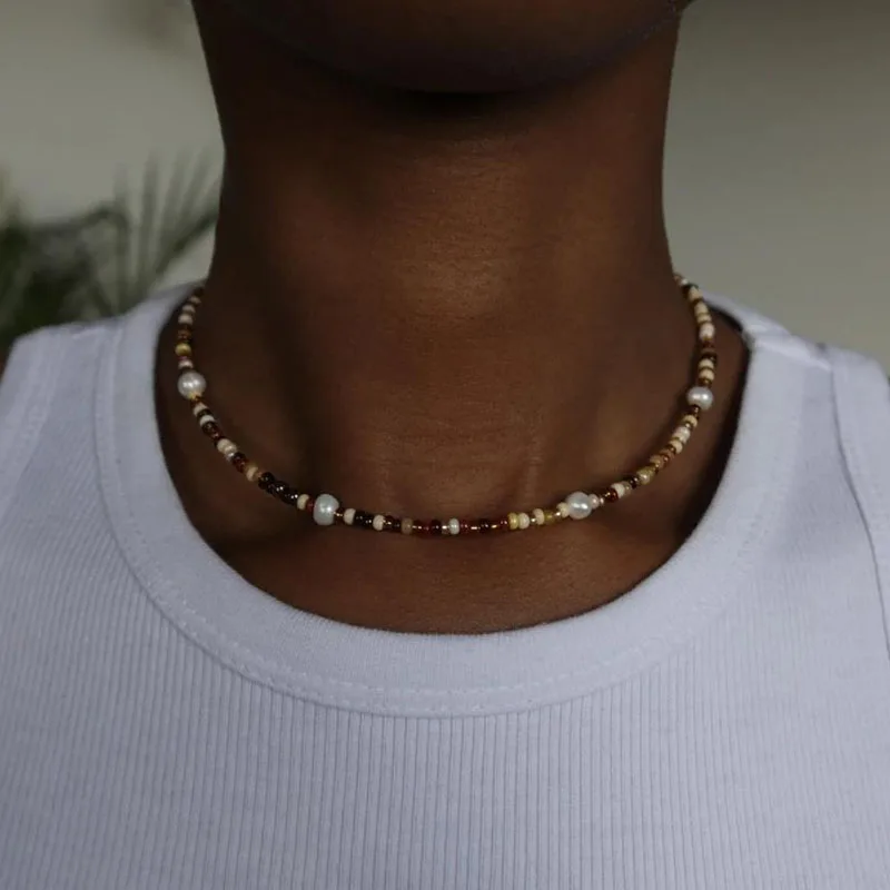 YWZIXLN 보헤미안 다채로운 비즈 체인 패션 목걸이 여성을위한 화이트 하트 펜던트 쥬얼리 발렌타인 액세서리 N0463