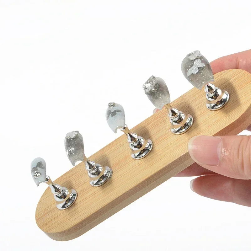 300Pcs 손톱 팁 홀더에 대 한 손톱 양면 접착 테이프 Traceless 투명 매니큐어 스트립 거짓 손톱 디스플레이 스탠드 도구