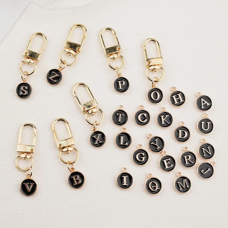 A-Z 편지 키 체인 이름 알파벳 열쇠 고리 금속 홀더 액세서리 열쇠 고리 여성 자동차 반지 펜던트 가방 매력 보석 Llaveros title=A-Z 편지 키 체인 이름 알파벳 열쇠 고리 금속 홀더 액세서리 열쇠 고리 여성 자동차 반지 펜던트 가방 매력 보석 Llaveros 