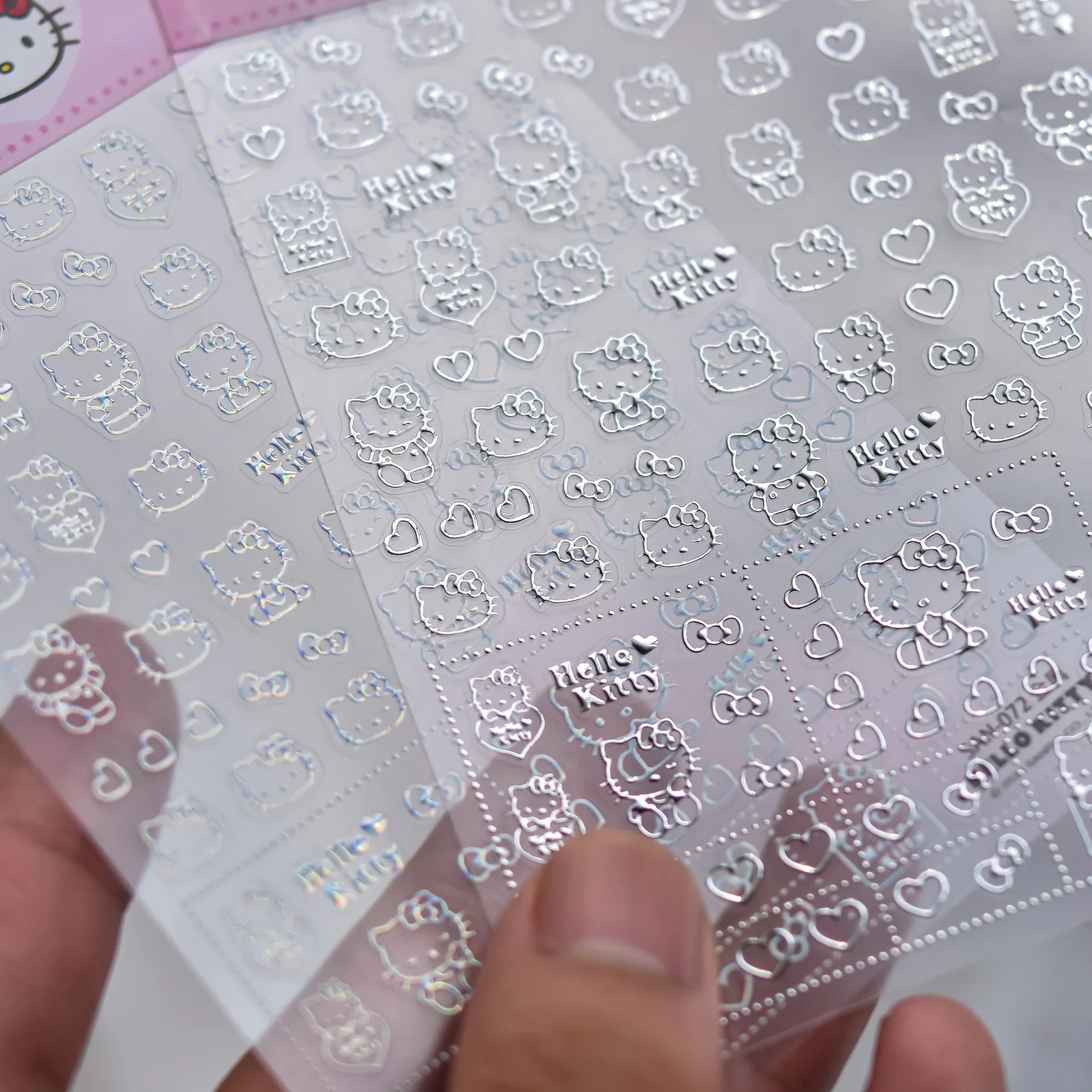 1PCS 새로운 레이저 골드 실버 만화 헬로 키티 5D 네일 스티커 네일 아트 장식 Sanrio Cinnamoroll 멜로디 네일 아트 스티커 title=1PCS 새로운 레이저 골드 실버 만화 헬로 키티 5D 네일 스티커 네일 아트 장식 Sanrio Cinnamoroll 멜로디 네일 아트 스티커