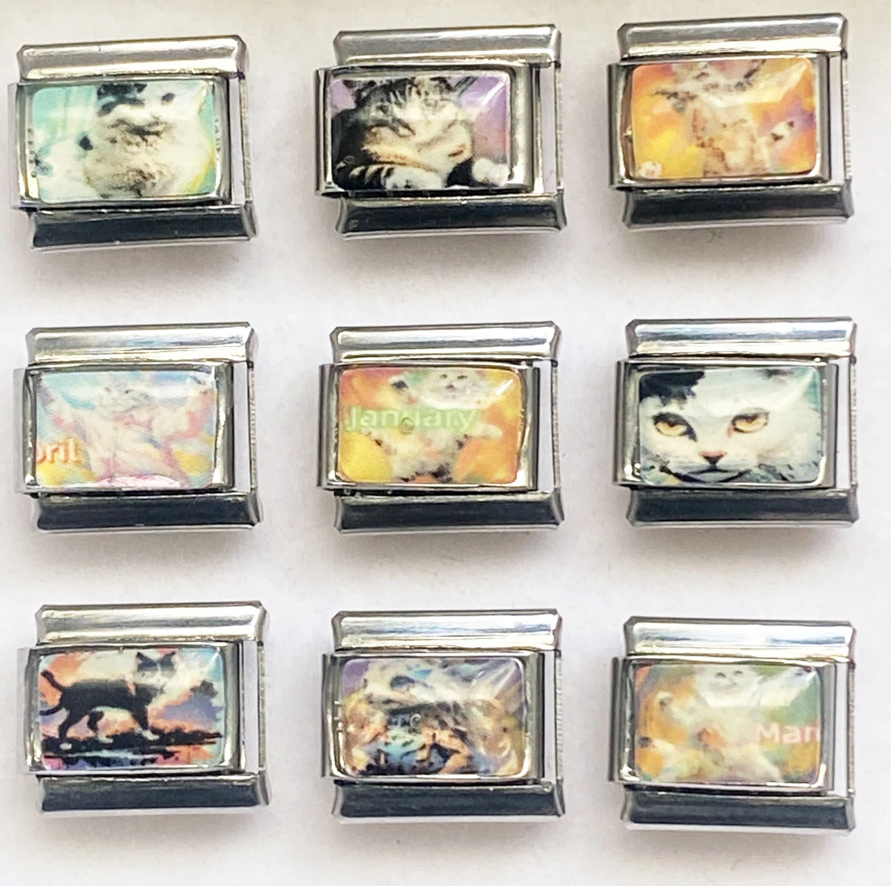 2024 새로운 귀여운 만화 고양이 이탈리아어 매력 링크 맞는 9mm 스테인레스 스틸 팔찌 DIY 쥬얼리 만들기 도매 title=2024 새로운 귀여운 만화 고양이 이탈리아어 매력 링크 맞는 9mm 스테인레스 스틸 팔찌 DIY 쥬얼리 만들기 도매