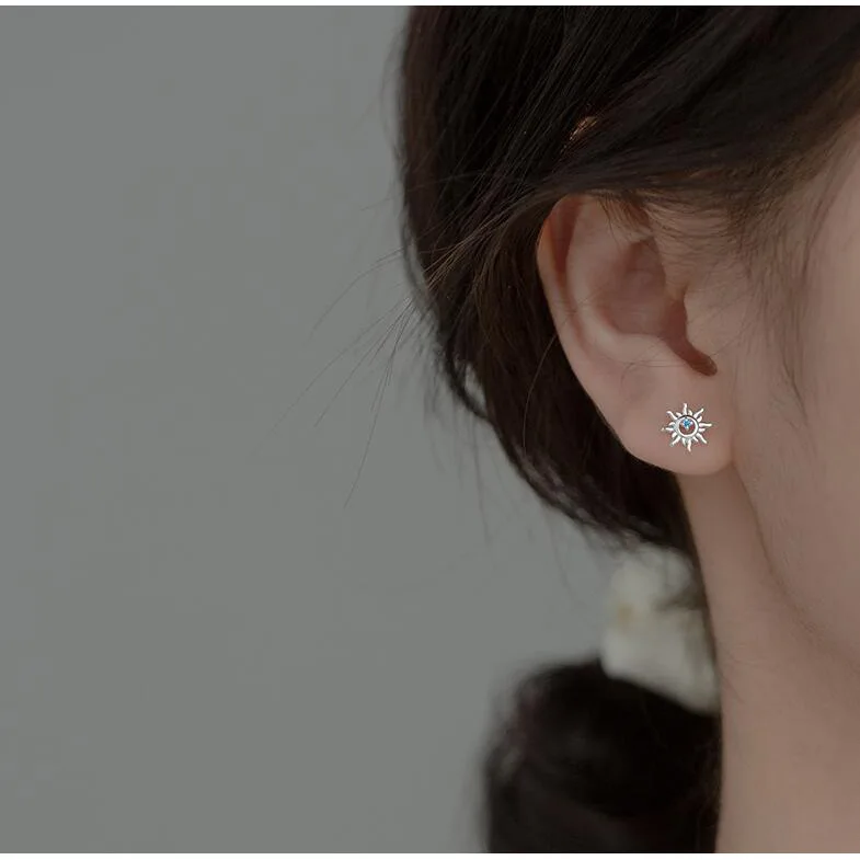 925 스털링 실버 블루 지르콘 태양 여성을위한 작은 스터드 귀걸이 피어싱 우아한 하이 파인 쥬얼리 베스트 셀러