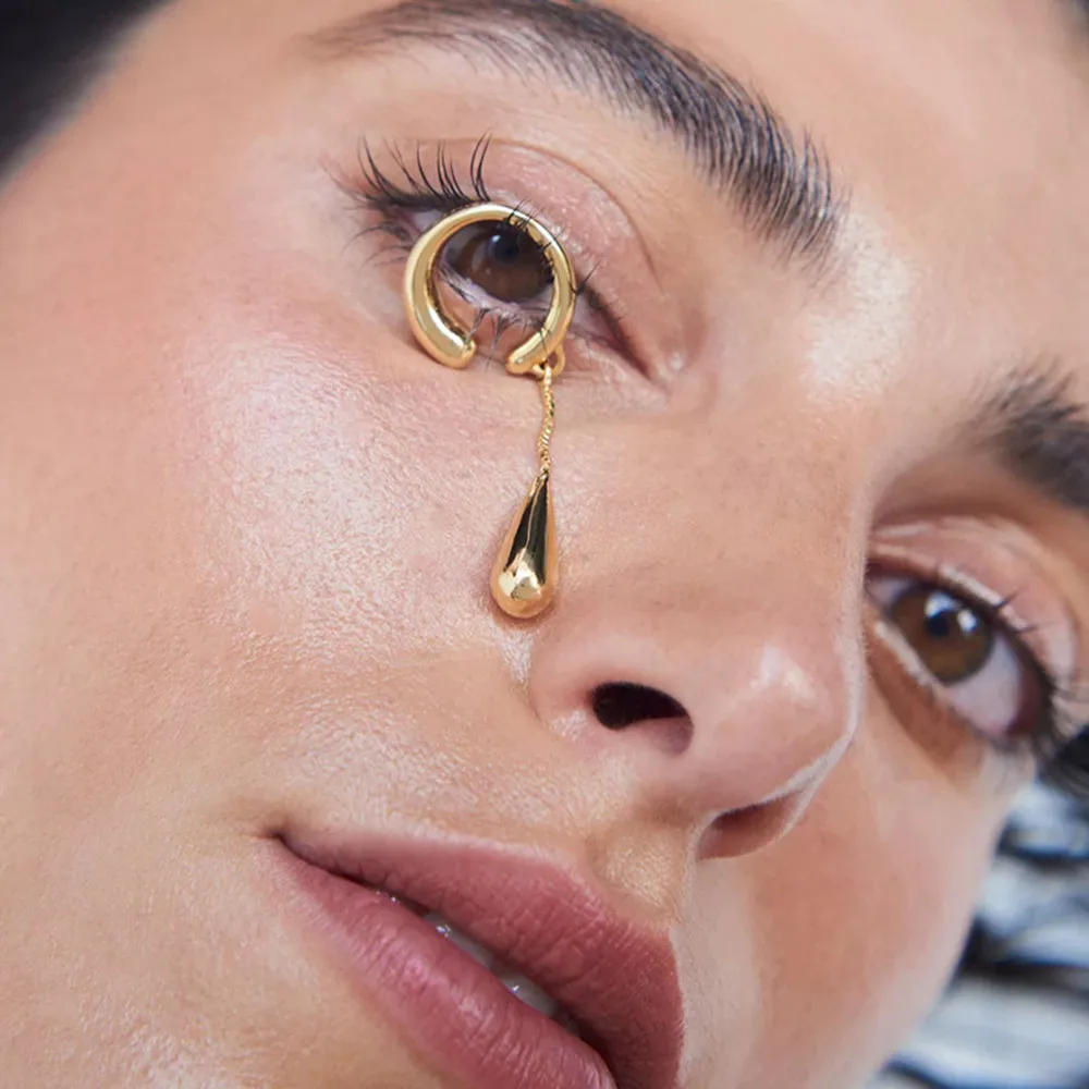 간단한 성격 술 드롭 펜던트 귀 뼈 클립 새로운 여성스러운 절묘한 파티 액세서리 2024