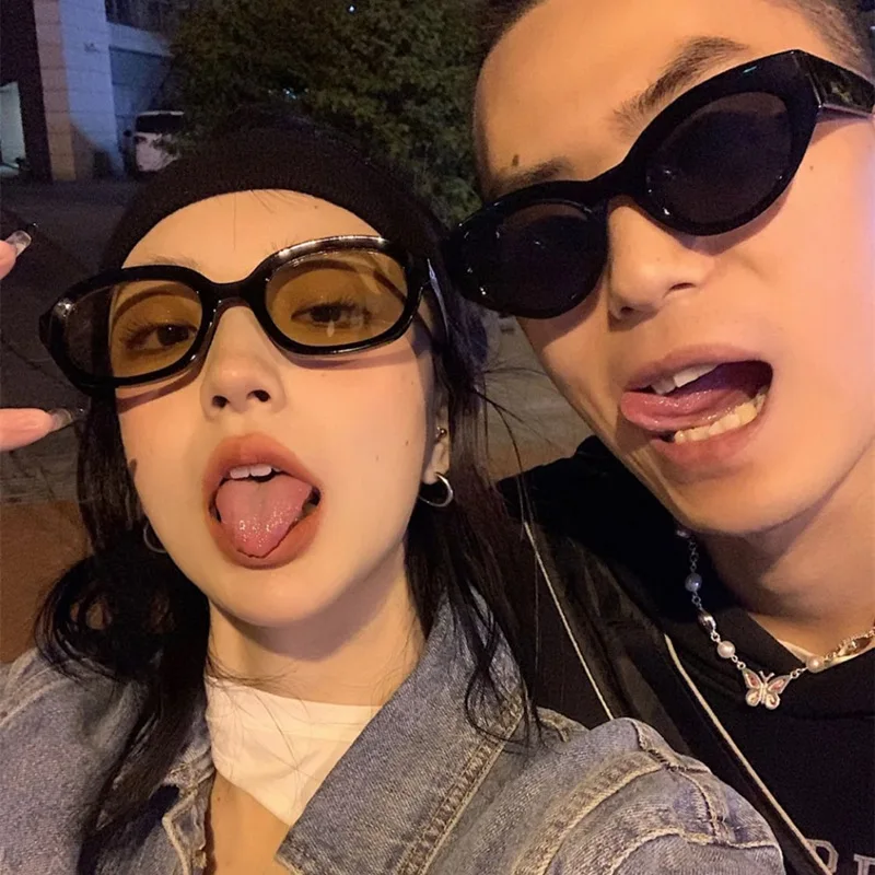 2022 새로운 패션 빈티지 선글라스 여성 브랜드 디자이너 레트로 사각형 태양 안경 여성 Ins 인기 타원 광장 안경