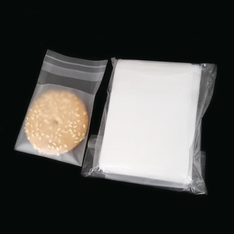 결혼식, 생일 파티, 베이킹을위한 100 조각 PE 반투명 셀로판 캔디 가방 자체 접착 흰색 캔디 쿠키 선물 가방