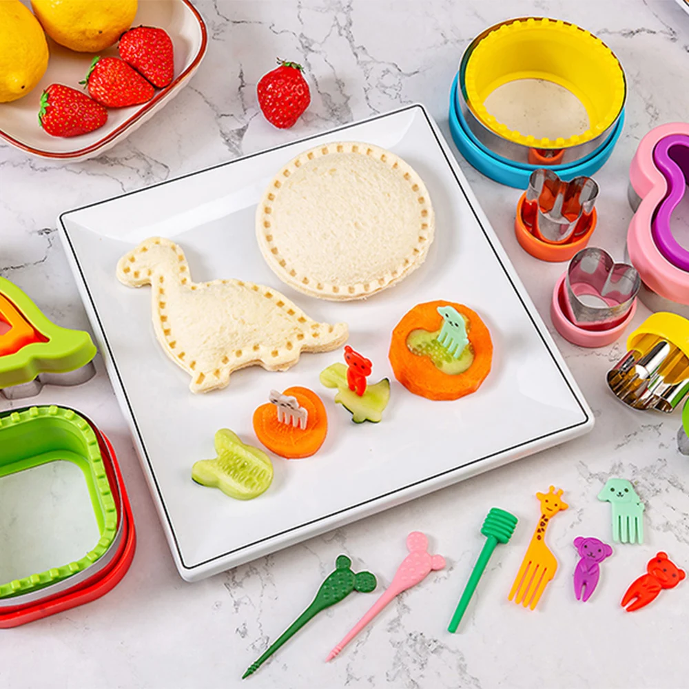 30/48PCS 어린이를위한 샌드위치 커터 세트 음식 쿠키 빵 금형 제조 업체 과일 야채 모양 절단 금형 어린이 베이킹 도구