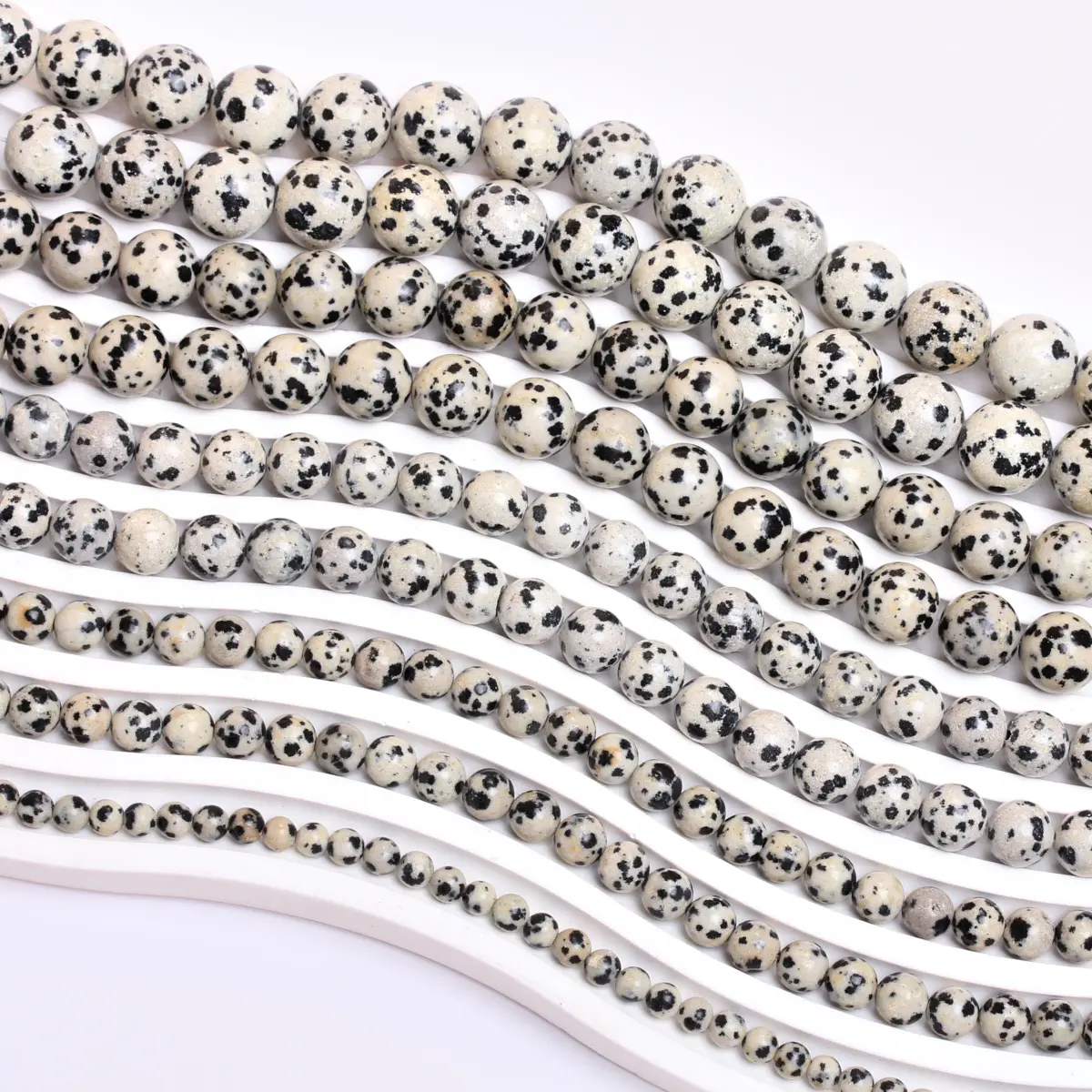 40-15 개/가방 4mm/6mm/8mm/10mm/12mm 천연 석재 라운드 느슨한 달마시안 재스퍼 비즈 쥬얼리 만들기 DIY 팔찌 title=40-15 개/가방 4mm/6mm/8mm/10mm/12mm 천연 석재 라운드 느슨한 달마시안 재스퍼 비즈 쥬얼리 만들기 DIY 팔찌