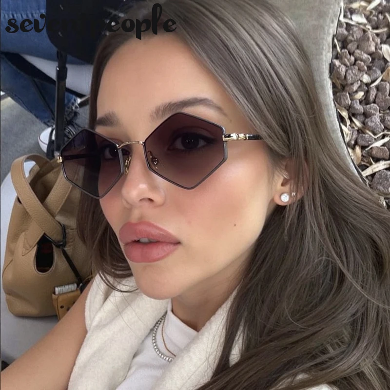 빈티지 Steampunk 다각형 선글라스 여성 2025 럭셔리 브랜드 클래식 육각형 태양 안경 숙녀 UV400에 대한 유행 운전 그늘 title=빈티지 Steampunk 다각형 선글라스 여성 2025 럭셔리 브랜드 클래식 육각형 태양 안경 숙녀 UV400에 대한 유행 운전 그늘 