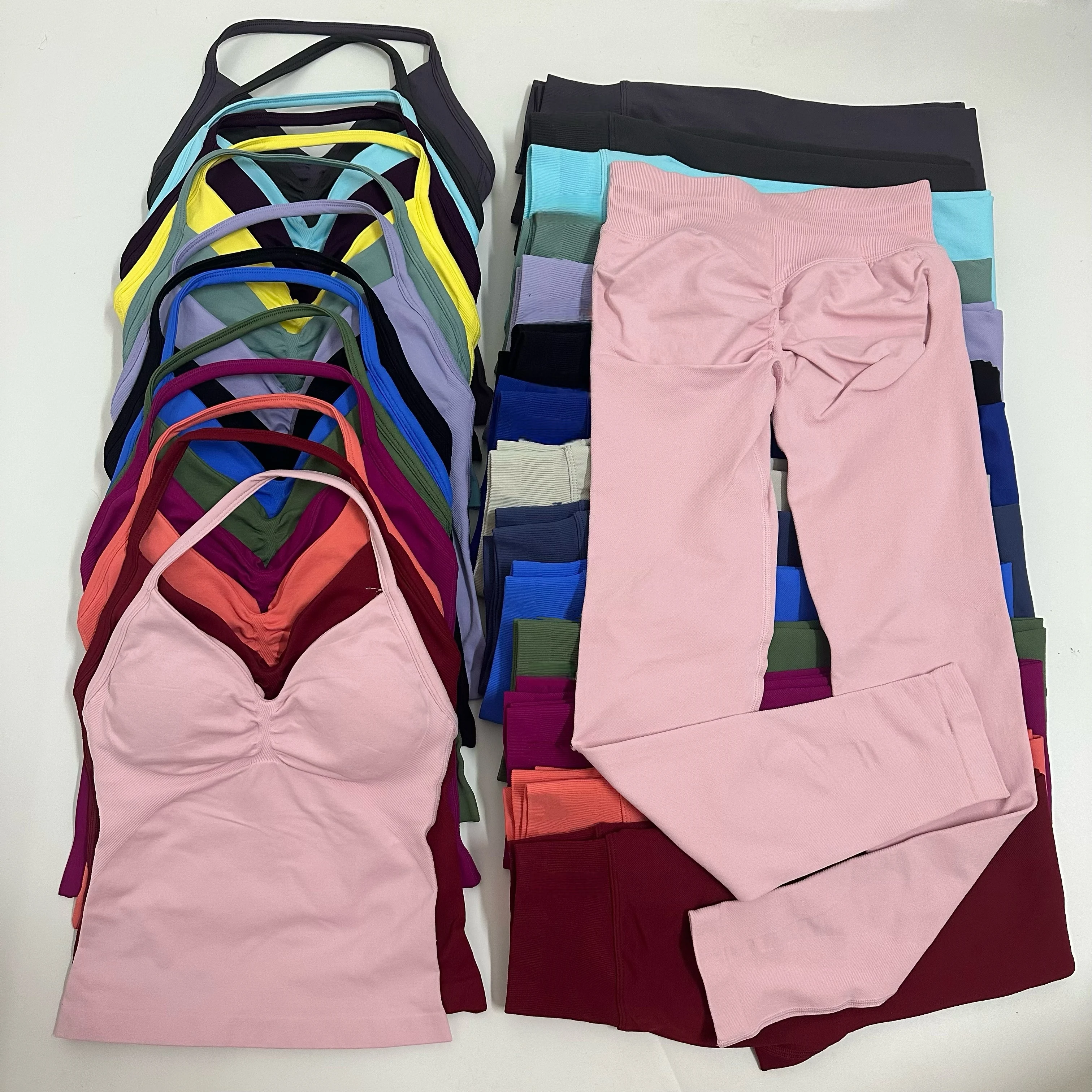 노로고 2피스 세트 요가 레깅스 세트 여성 백리스 탱크탑 하이웨이스트 스크런치 짐 슈트 피트니스 의류 아웃핏 요가 세트 title=노로고 2피스 세트 요가 레깅스 세트 여성 백리스 탱크탑 하이웨이스트 스크런치 짐 슈트 피트니스 의류 아웃핏 요가 세트 