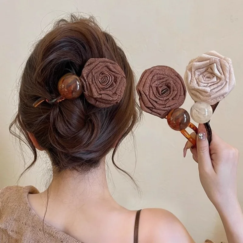 빈티지 S 모양 플러시 공 여성을위한 말린 장미 머리핀 포니 테일 트위스트 헤어 클립 패션 상어 클립 바레트 헤어 액세서리 title=빈티지 S 모양 플러시 공 여성을위한 말린 장미 머리핀 포니 테일 트위스트 헤어 클립 패션 상어 클립 바레트 헤어 액세서리 