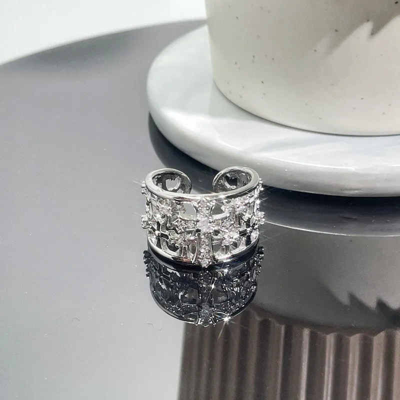 여성을위한 새로운 Fashhhion 펑크 다크 빈티지 크로스 오픈 반지 럭셔리 구리 금도금 고품질 반지 Y2K 스타일 보석 선물