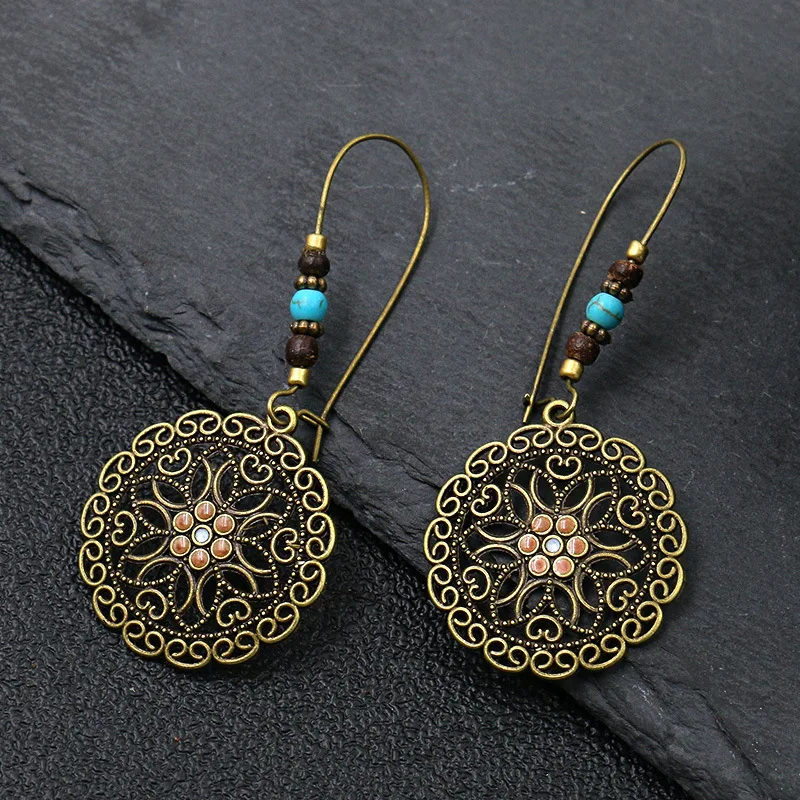 민족 빈티지 보헤미아 여성을위한 큰 귀고리 드롭 귀걸이 기하학 잎 날개 꽃 중공 라운드 Boho Earings 골동품 보석