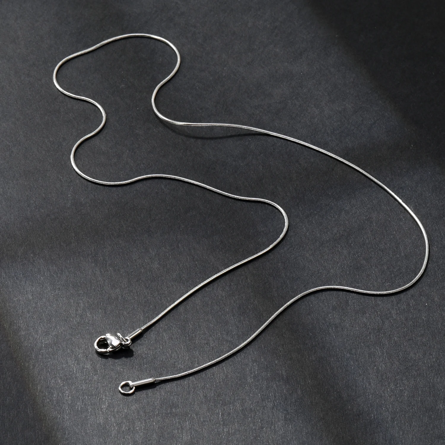 LUXUSTEEL 1pcs 1mm 황금 도금 뱀 체인 목걸이 펜던트에 대한 기본 보석 스테인레스 스틸 목걸이 DIY 초커