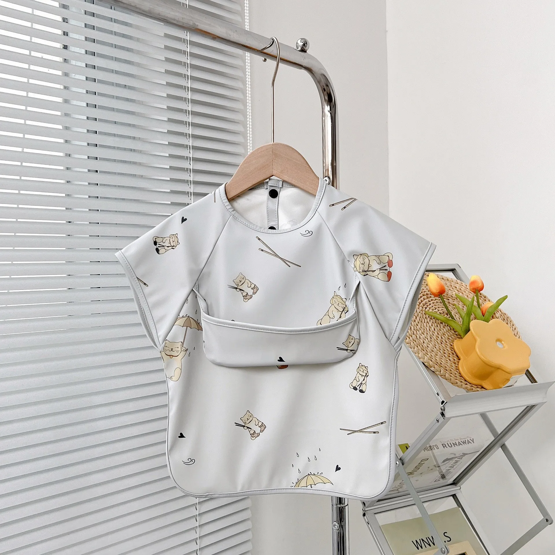 귀여운 아기 턱받이, 유아 Baberos Bavoir, 방수 반팔 앞치마, 만화 동물, 어린이 수유, 작업실 턱받이, 아기 물건 0-6 세